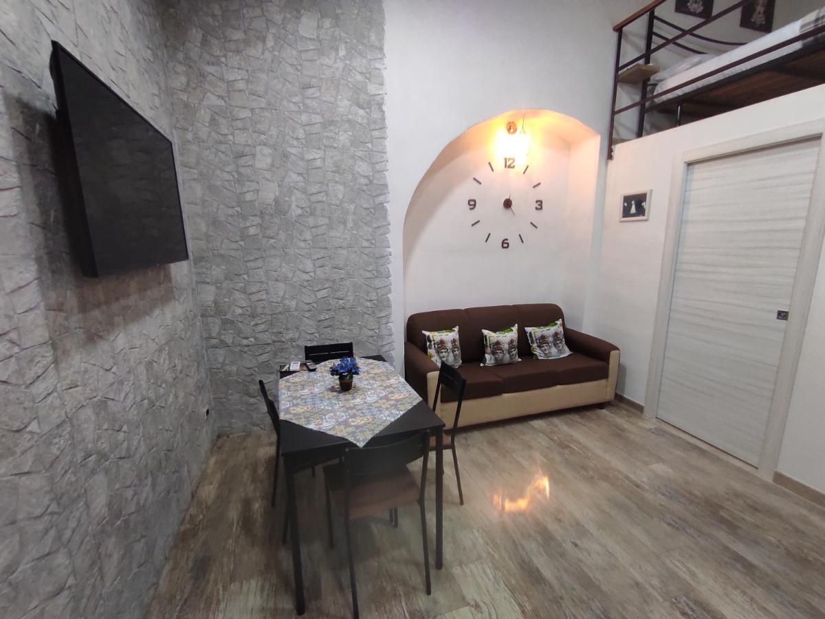Tapia'S Rooms Big CTA Exterior foto