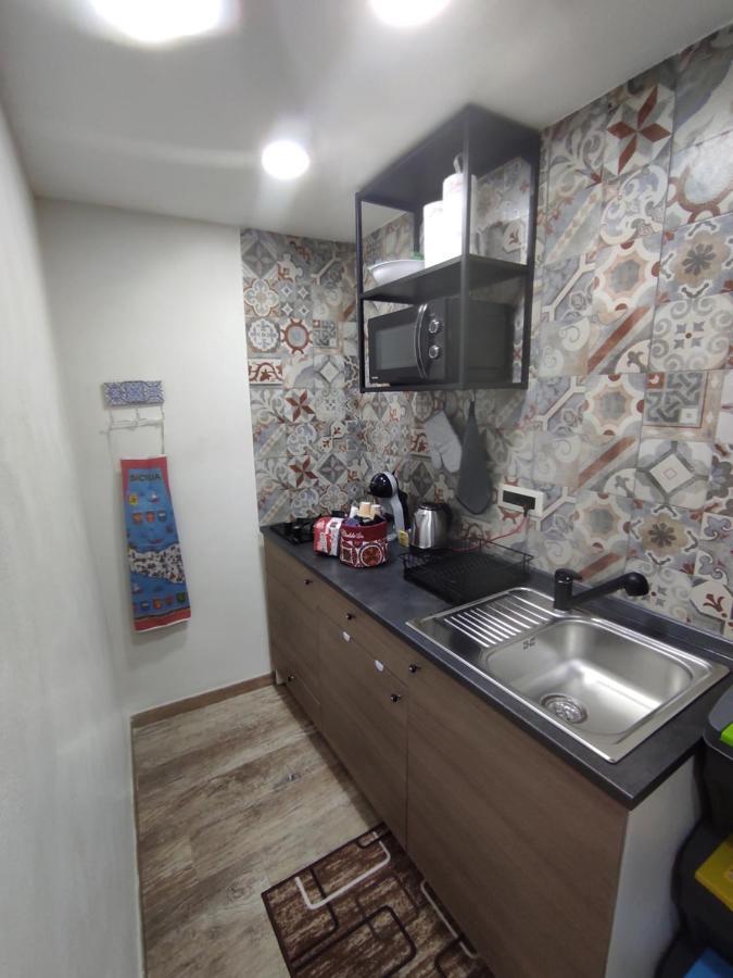 Tapia'S Rooms Big CTA Exterior foto